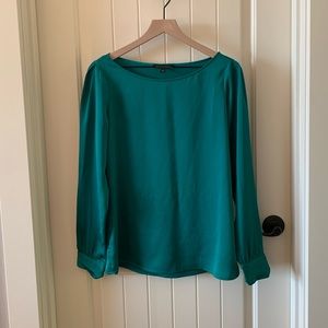 Banana Republic Blouse • Size S•